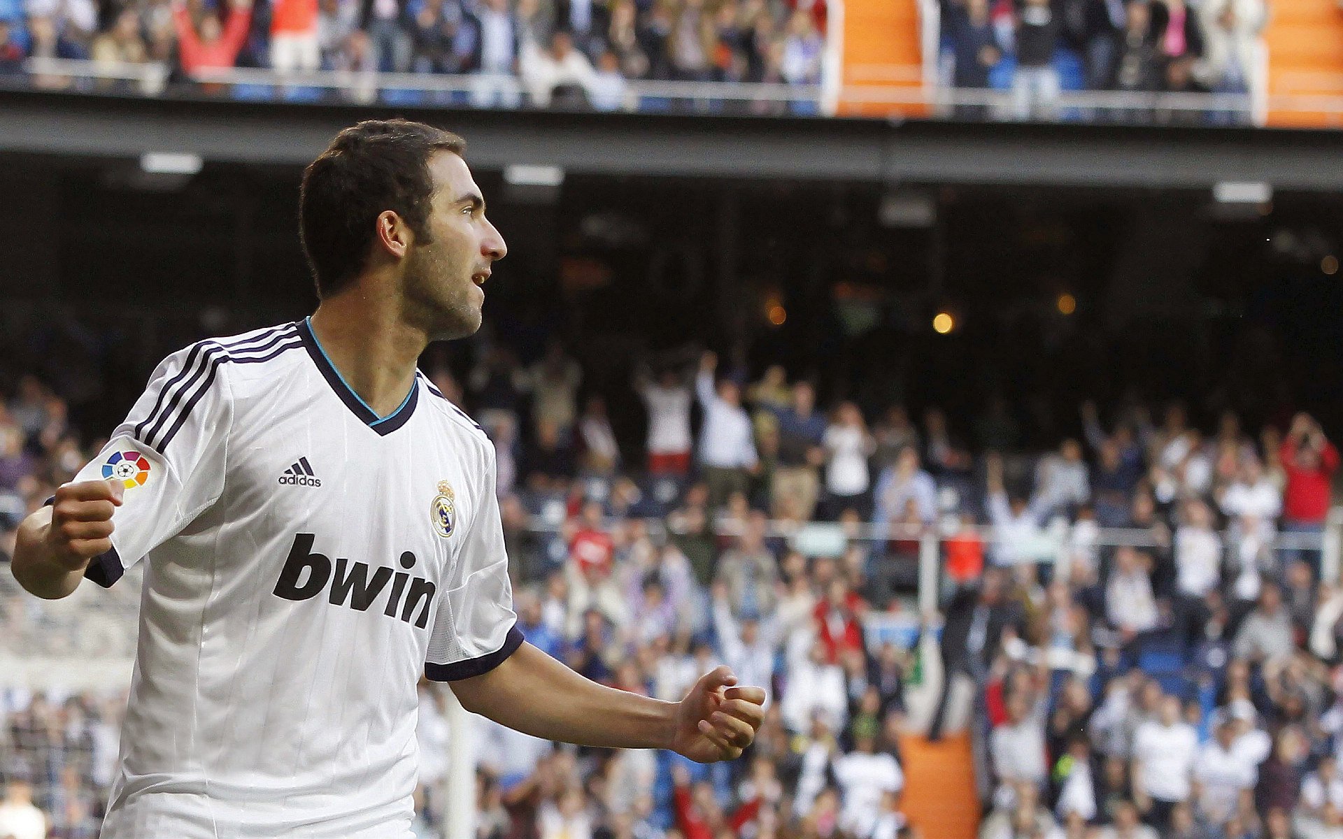 弗朗索瓦·霍尔茨豪伊泽:他的传球犹如精准利箭,为南非队锋线打开缺口