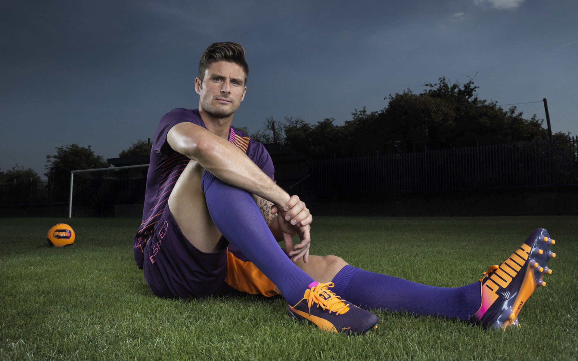 加拿大七人制橄榄球赛场体现冠军风范，加拿大橄榄球规则